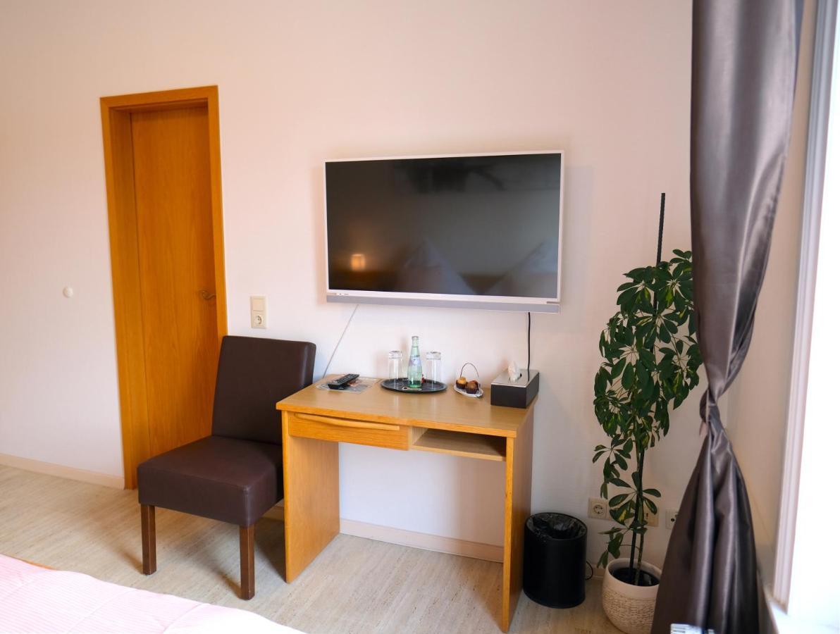 Hotel Zur Linde Залцгитер Екстериор снимка